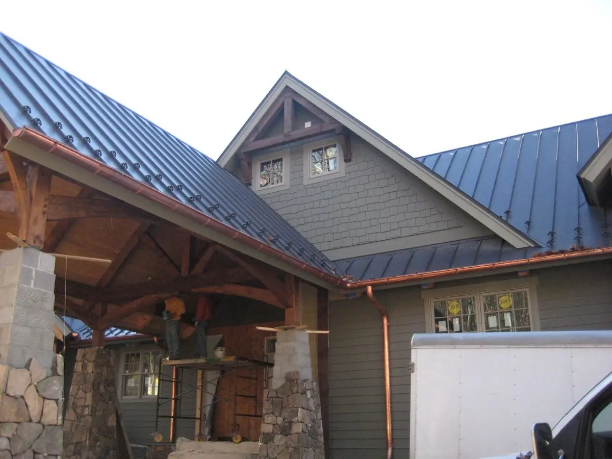 Craftsman Roofing team delivering quality roofing work in Pipesville